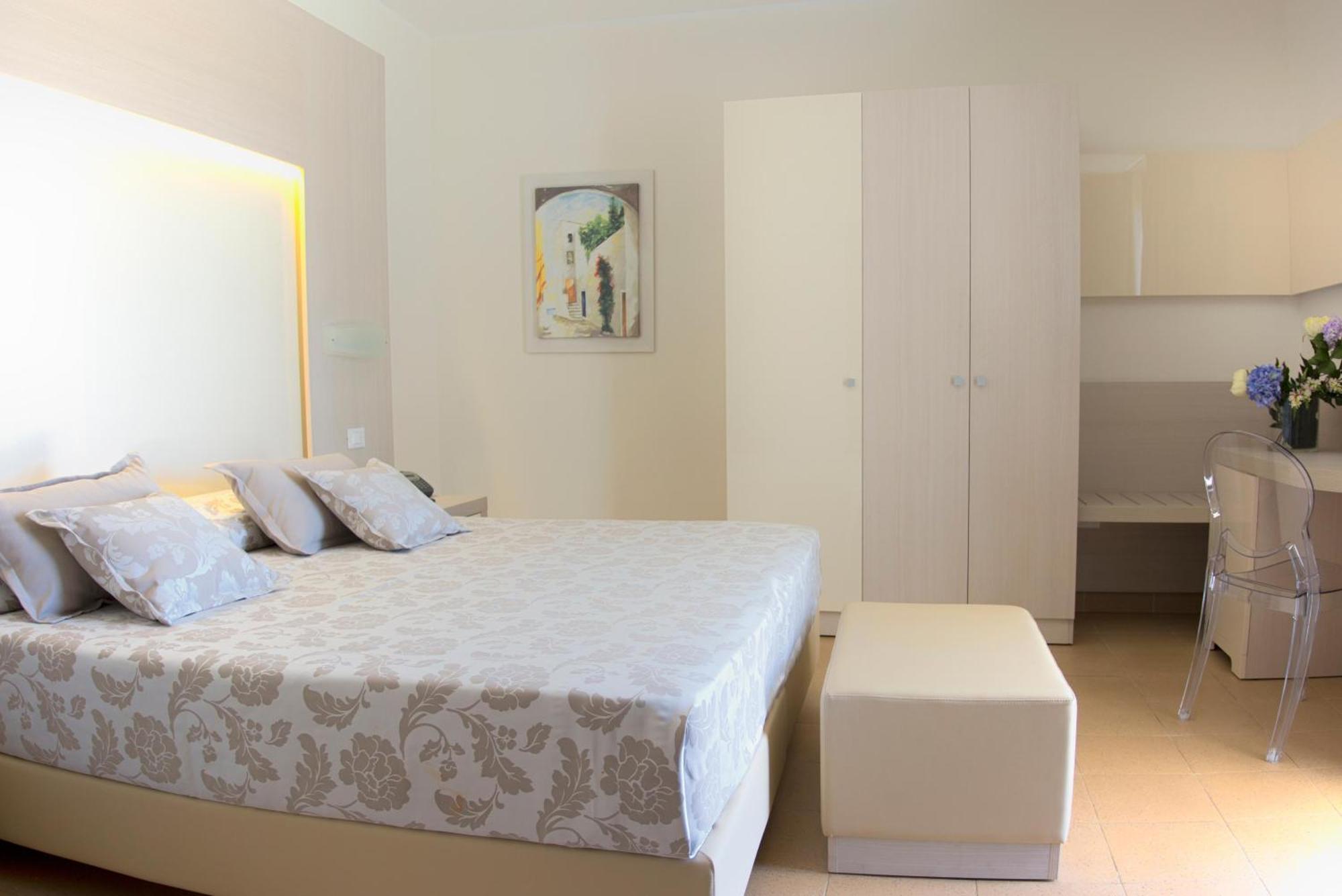 Riva Marina Resort - Cdshotels Carovigno Bagian luar foto